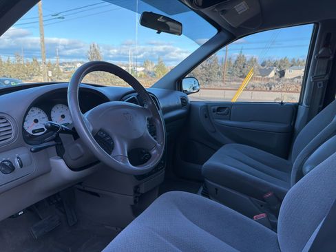 Used 2003 Dodge Grand Caravan Sport FWD image 17