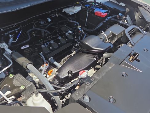 Used 2024 Honda CR-V EX image 18