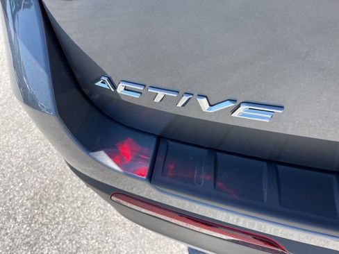 New 2026 Ford Explorer Active w/ Active Comfort Package AWD/4WD image 9