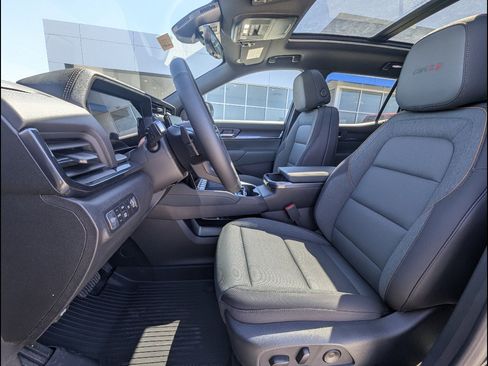 New 2026 GMC Terrain AT4 AWD/4WD image 12