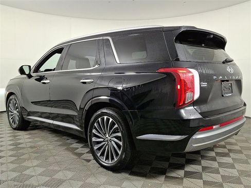 Used 2023 Hyundai Palisade Calligraphy w/ Cargo Package image 7