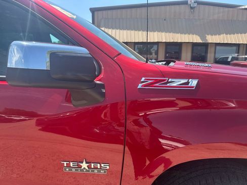 Used 2021 Chevrolet Silverado 1500 LT w/ Texas Edition Plus AWD/4WD image 16