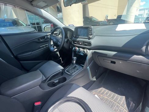 Used 2021 Hyundai Kona SEL w/ Cargo Package FWD image 9