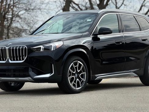 New 2026 BMW X1 xDrive28i w/ Convenience Package AWD/4WD image 1