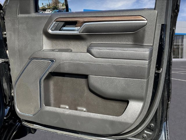 Used 2022 Chevrolet Silverado 1500 LT AWD/4WD image 30