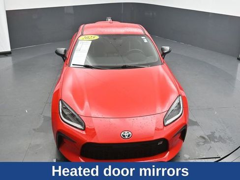 Used 2025 Toyota GR86 Premium w/ Performance Package RWD image 20