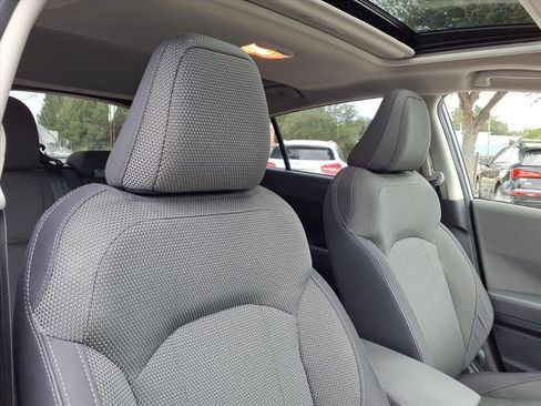 Used 2024 Subaru Crosstrek 2.0i Premium image 20