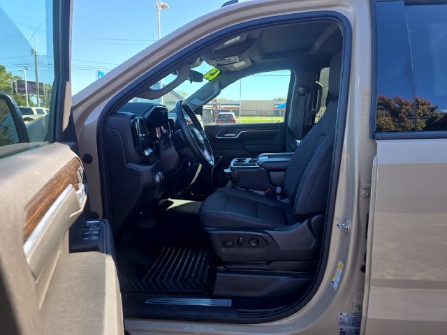Used 2023 GMC Sierra 1500 Elevation AWD/4WD image 18
