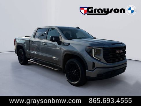 Used 2025 GMC Sierra 1500 Elevation w/ Elevation Premium Package AWD/4WD image 1