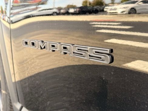 New 2026 Jeep Compass Limited image 10