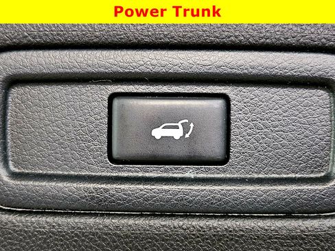 Used 2017 INFINITI QX70 AWD image 27