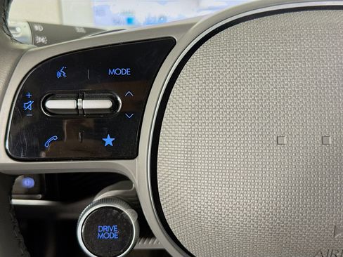 Used 2024 Hyundai Ioniq 5 SEL image 13