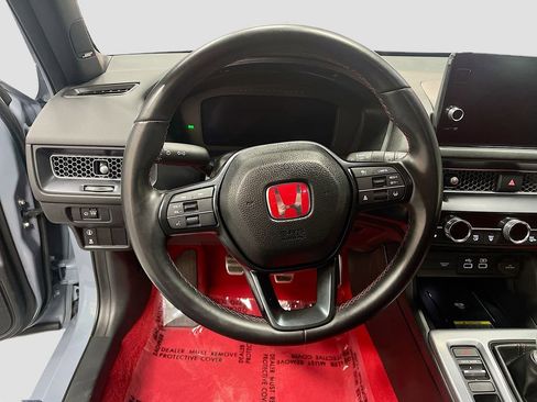Used 2024 Honda Civic Type R image 11