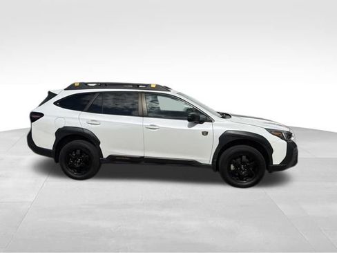 Used 2022 Subaru Outback Wilderness AWD/4WD image 2