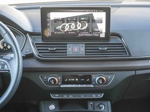Certified 2023 Audi Q5 2.0T Premium Plus w/ Premium Plus Package AWD/4WD image 15