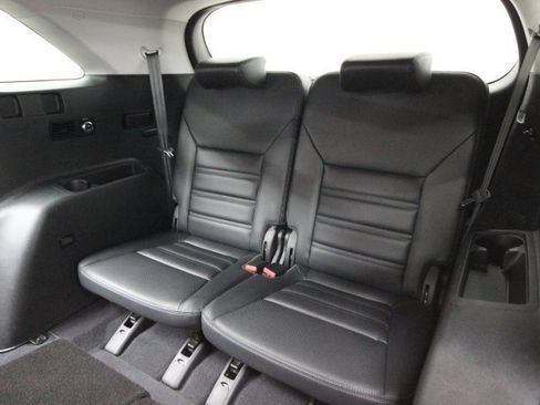 Used 2017 Kia Sorento EX w/ EX V6 Premium Package image 25