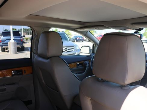 Used 2015 Lincoln MKX FWD w/ Equipment Group 102A image 17