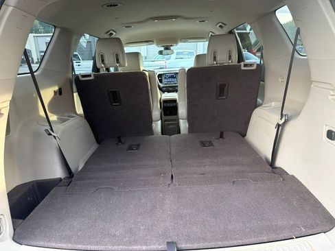 Used 2019 GMC Acadia Denali FWD image 11