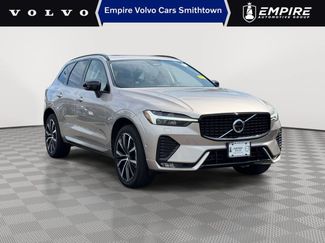 Certified 2025 Volvo XC60 B5 Plus w/ Protection Package Premier AWD/4WD video 1