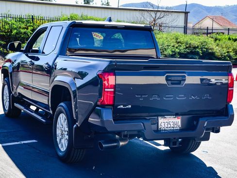 Certified 2025 Toyota Tacoma SR5 image 5