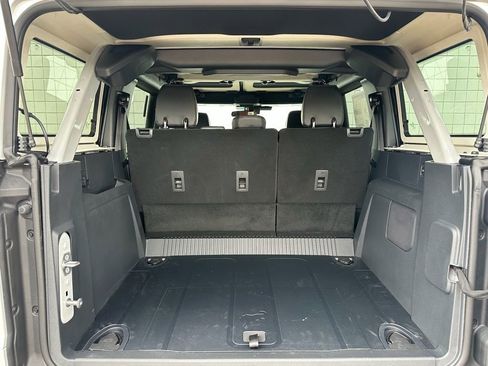 New 2026 Ford Bronco Badlands image 25