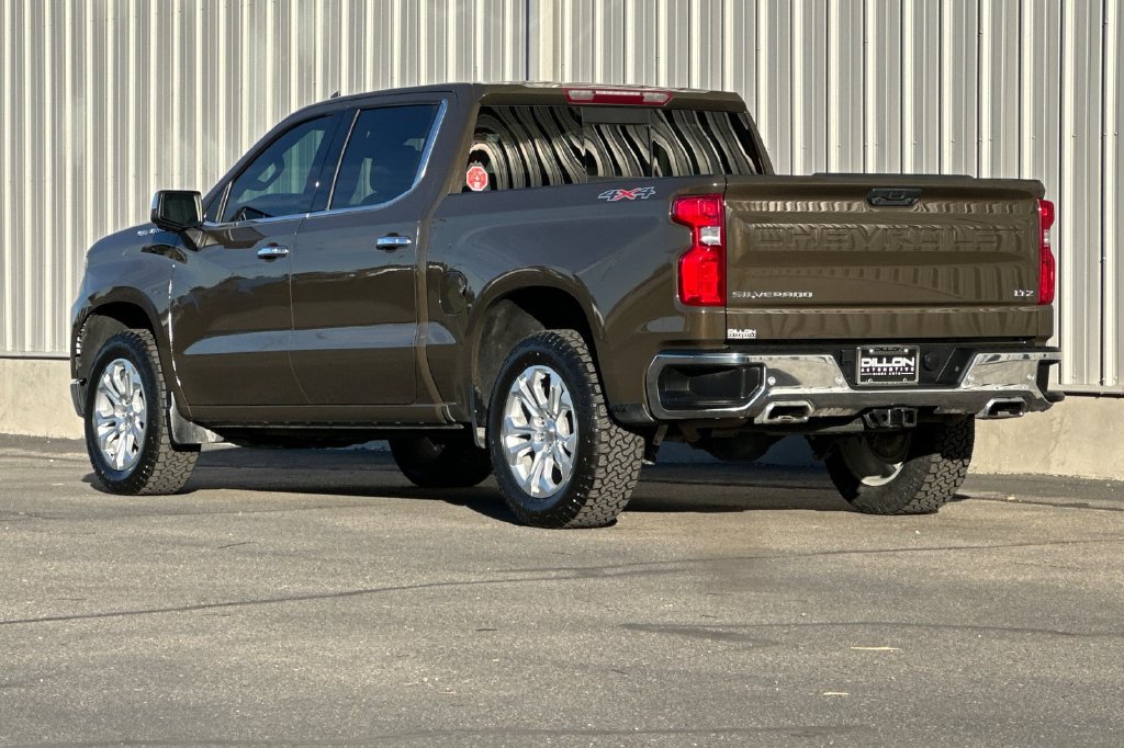 Used 2024 Chevrolet Silverado 1500 LTZ w/ LTZ Convenience Package II AWD/4WD image 5