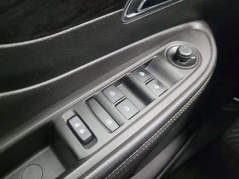 Used 2015 Buick Encore AWD image 27
