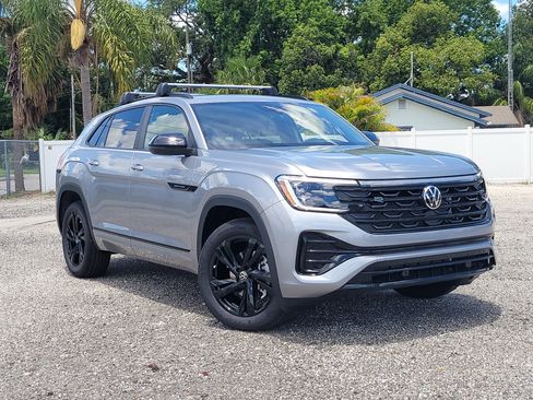 New 2025 Volkswagen Atlas Cross Sport SEL R-Line AWD/4WD image 33