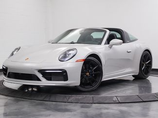 Used 2022 Porsche 911 Targa 4S AWD/4WD video 1