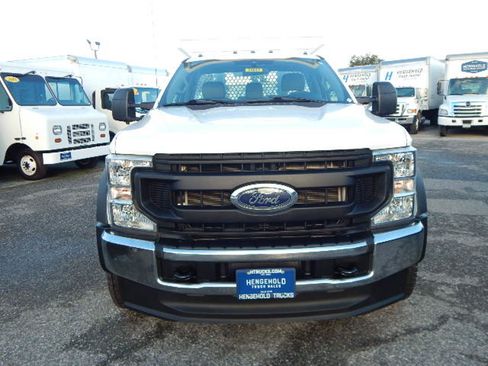 Used 2021 Ford F450 XL w/ Power Equipment Group image 2