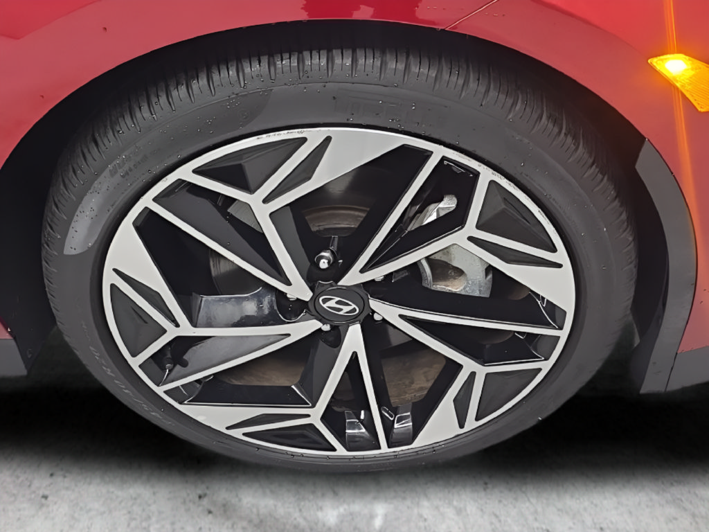 Certified 2023 Hyundai Ioniq 6 SEL AWD/4WD image 42