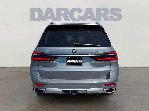 Used 2025 BMW X7 xDrive40i w/ Executive Package AWD/4WD image 5