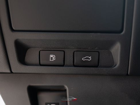 Used 2018 Lexus LS 500 F Sport w/ Accessory Package (Z1) AWD/4WD image 39