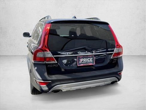 Used 2016 Volvo XC70 T5 Premier w/ Proximity Package AWD/4WD image 5