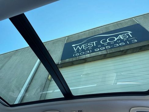 Used 2017 Volkswagen Golf SEL image 10