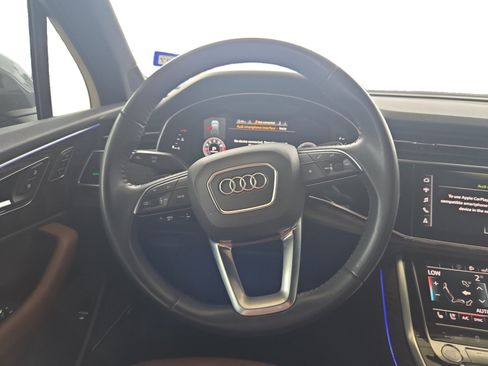 Used 2020 Audi Q7 3.0T Prestige w/ Prestige Package AWD/4WD image 13