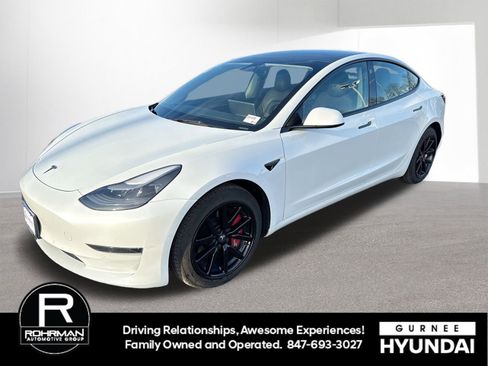 Used 2022 Tesla Model 3 image 3