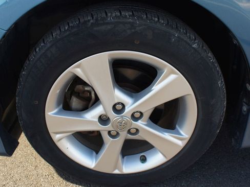 Used 2013 Toyota Corolla S image 22