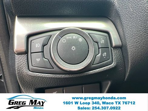 Used 2019 Ford Explorer XLT w/ Equipment Group 202A FWD image 26