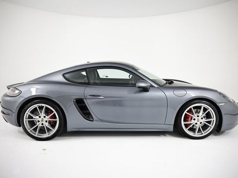 Certified 2025 Porsche 718 Cayman S RWD image 8