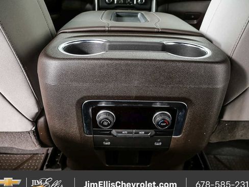 Used 2021 Chevrolet Tahoe LS AWD/4WD image 18