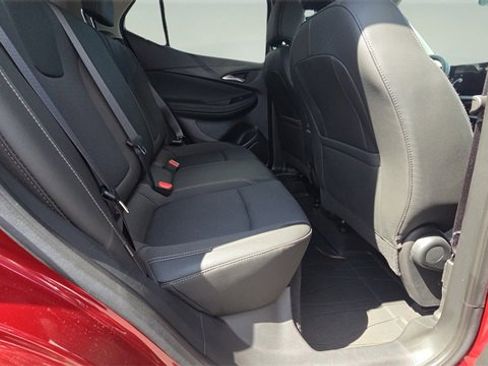 Used 2024 Buick Encore GX Preferred image 18
