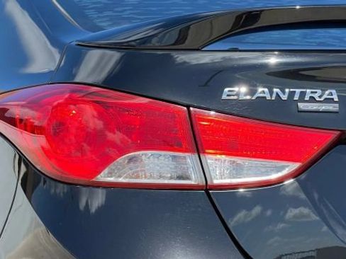Used 2013 Hyundai Elantra image 88
