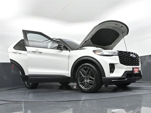 Certified 2025 Ford Explorer ST w/ Sun And Sound Package AWD/4WD image 50
