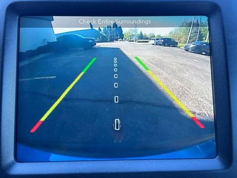 Used 2019 Jeep Cherokee Trailhawk w/ Cold Weather Group AWD/4WD image 25