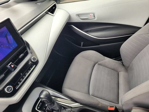 Used 2024 Toyota Corolla SE w/ SE Package FWD image 13