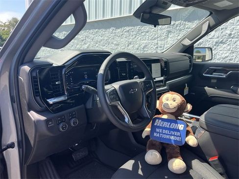 New 2024 Chevrolet Silverado 1500 RST w/ All Star Edition Plus image 10