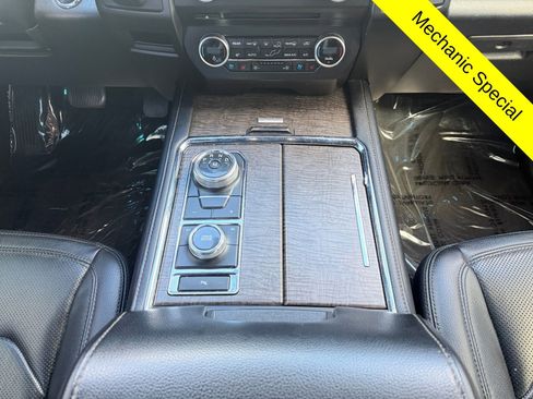 Used 2018 Ford Expedition Max Limited w/ Equipment Group 301A AWD/4WD image 11