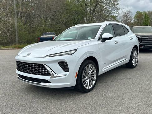 New 2026 Buick Envision Avenir image 2