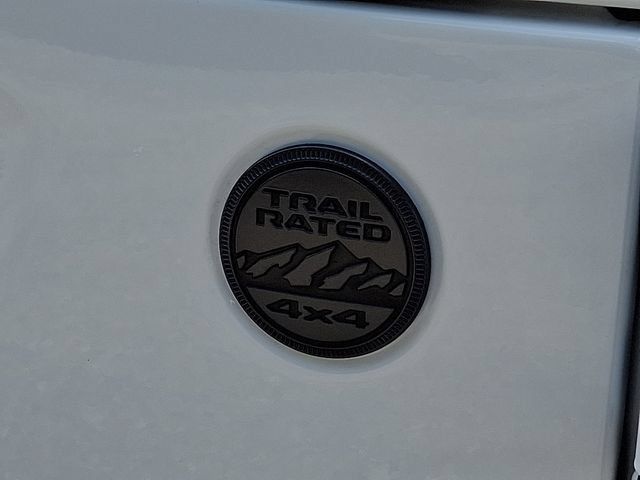 Certified 2025 Jeep Wrangler Unlimited Sahara w/ Safety Group AWD/4WD image 28
